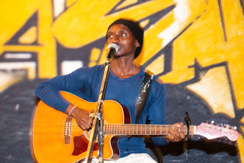 Deconfining in Dar es Salaam